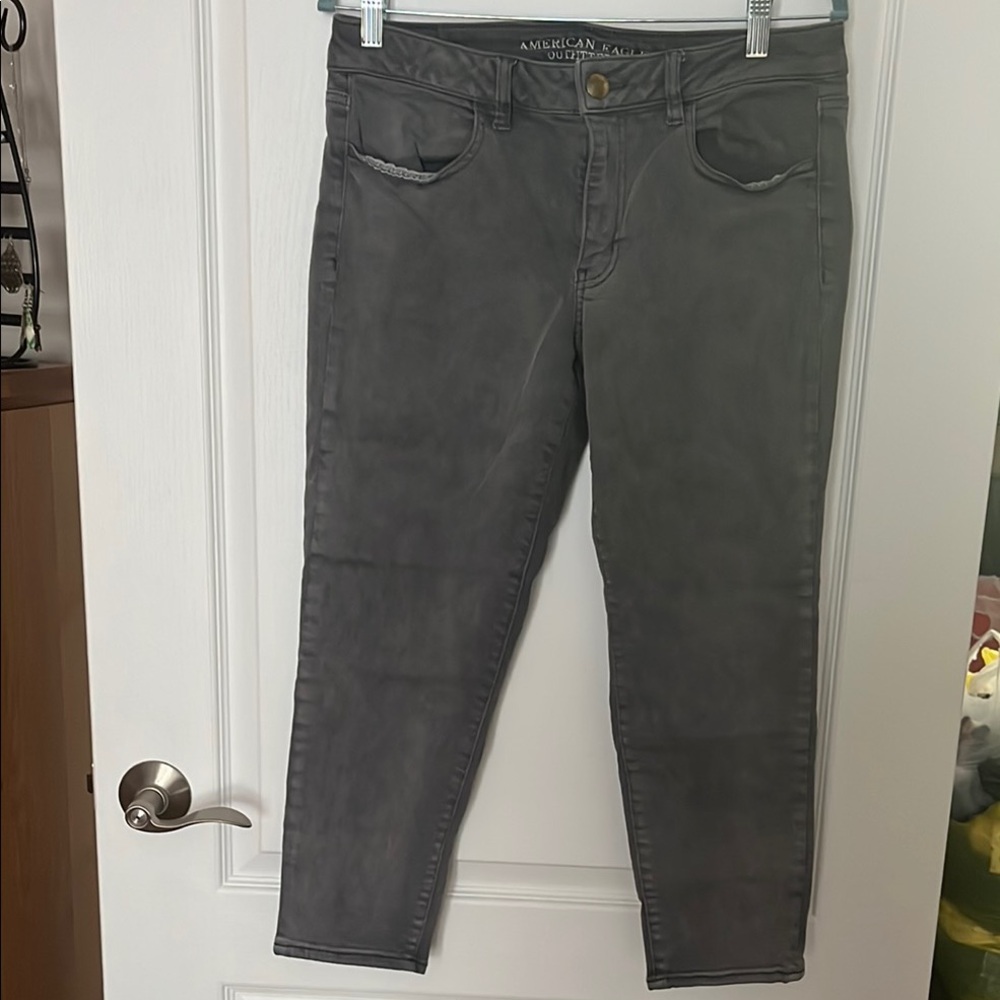 American Eagle Outfitters Women's Grey Jegging Crop